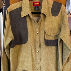 Women’s Hunting Shirt. Braeval. Medium. Cotton. Was never worn. But no tags.